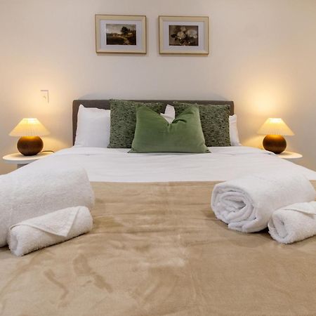 Urban Retreat: 2-Br Gem In Central Christchurch公寓 外观 照片